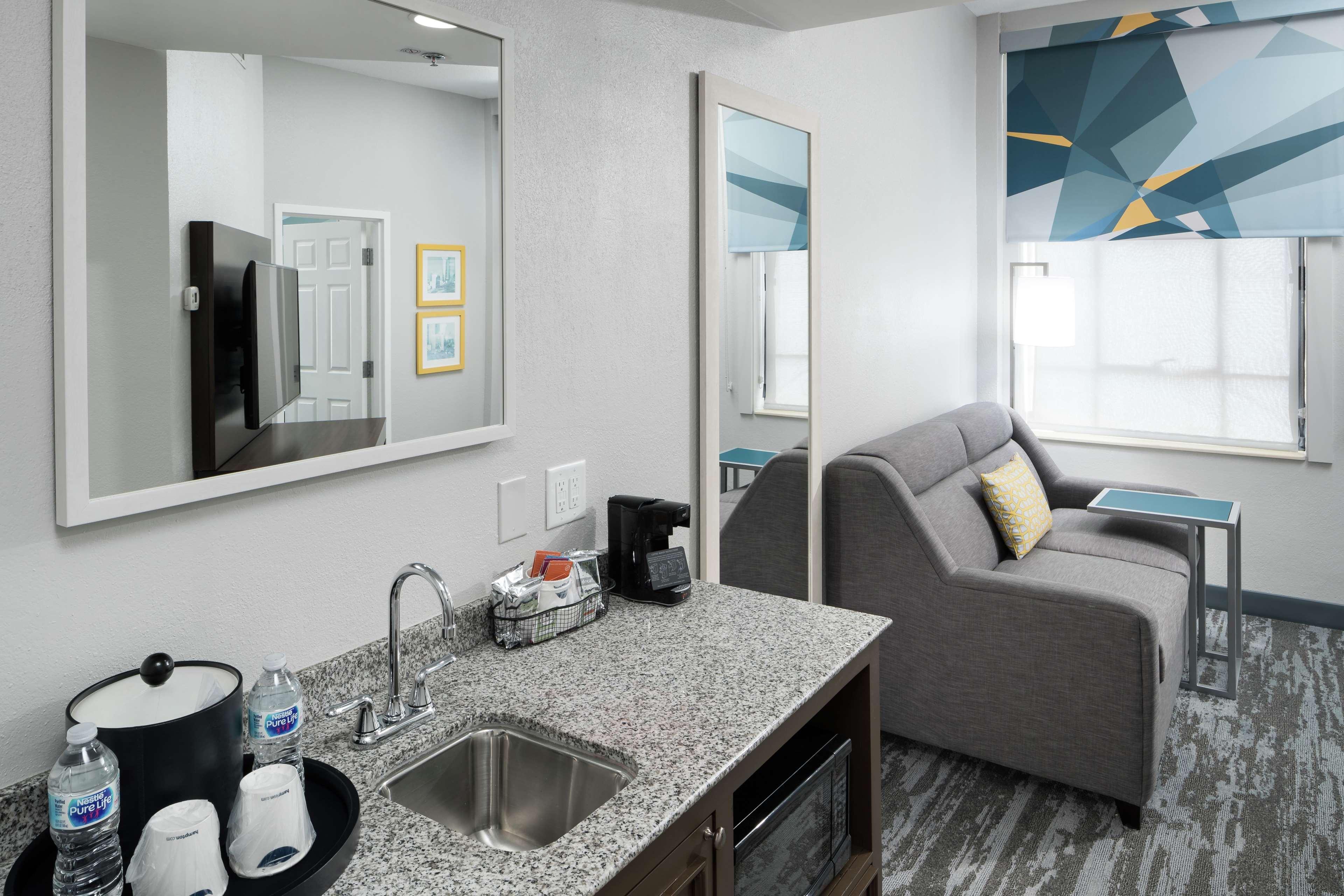 Hampton Inn & Suites Atlanta-Downtown Εξωτερικό φωτογραφία